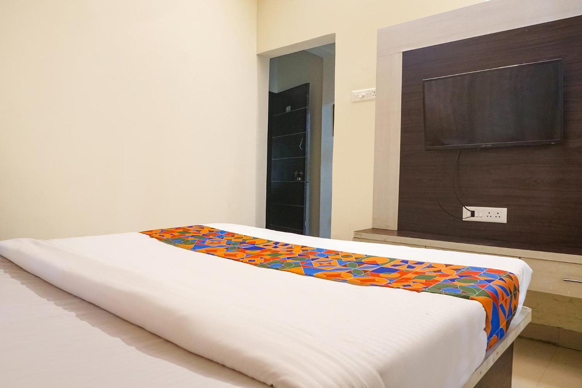 Fabhotel The Guest House Pune Exterior foto